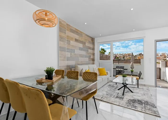 La Buena Vida Apartment *